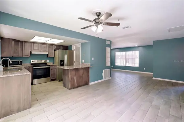 5423 BROOKSWOOD WAY #801, Orlando, FL 32808