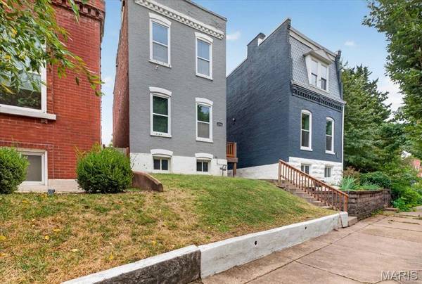 2908 Texas AVE, St Louis, MO 63118
