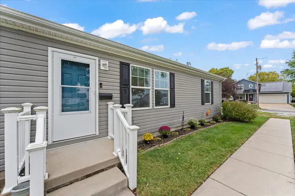 911 E Short ST, Tuscola, IL 61953