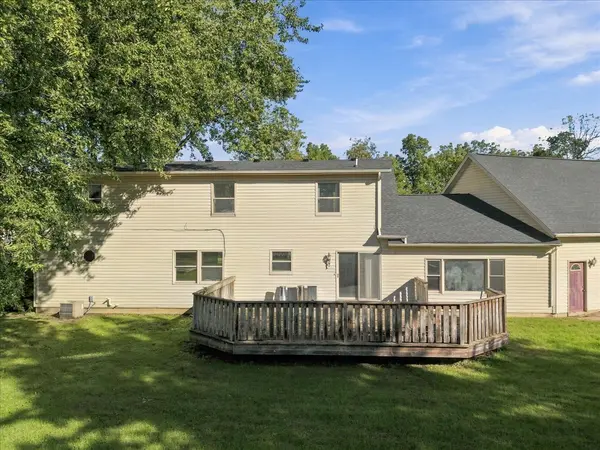 147 W Hubbard ST, Amboy, IL 61310