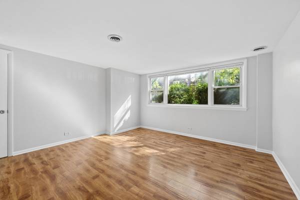 1510 W Addison ST #G, Chicago, IL 60613