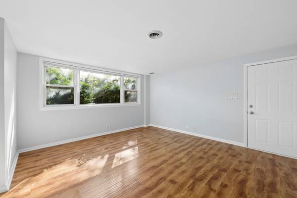 1510 W Addison ST #G, Chicago, IL 60613