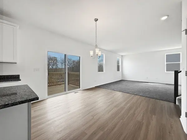 1215 Stonegate DR, Marengo, IL 60152