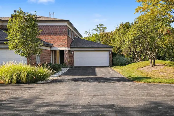 524 Milford RD, Deerfield, IL 60015