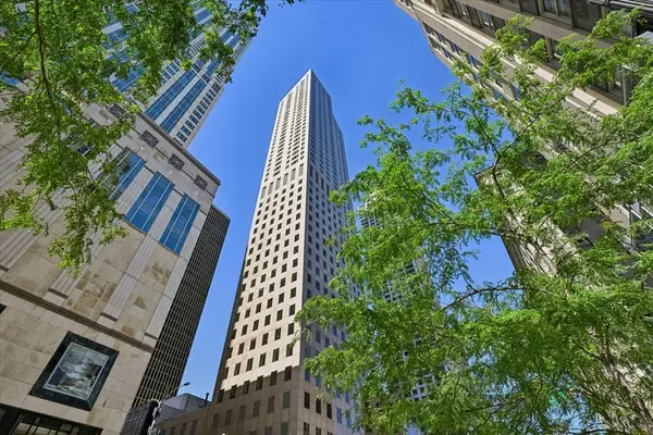950 N MICHIGAN AVE #4104, Chicago, IL 60611
