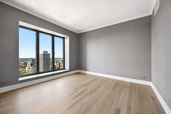 950 N MICHIGAN AVE #4104, Chicago, IL 60611