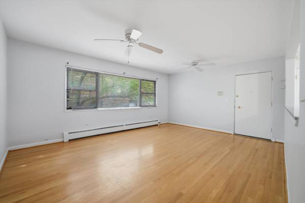 503 Sheridan RD #3B, Evanston, IL 60202