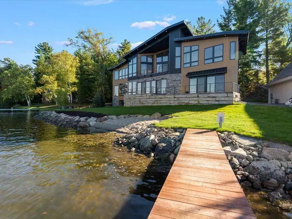 11245 E Steamboat Bay DR, East Gull Lake, MN 56401