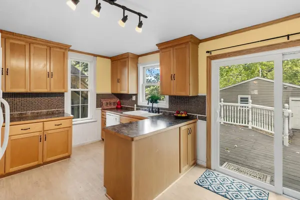 2697 8th AVE E, North Saint Paul, MN 55109