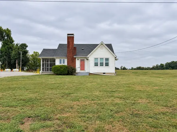 7170 Lafayette Rd, Hopkinsville, KY 42240