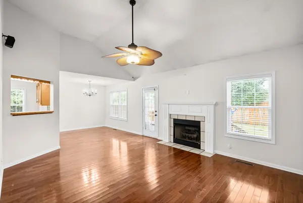 3387 Poplar Hl, Clarksville, TN 37043