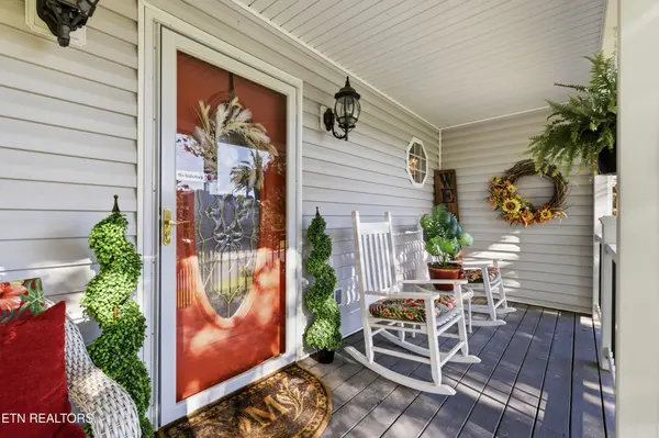 6835 Rambling Brooks Lane, Knoxville, TN 37918
