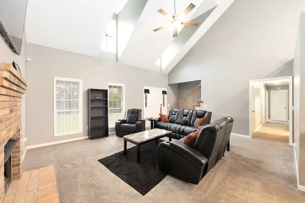 37 Seavers Rd, Milan, TN 38358