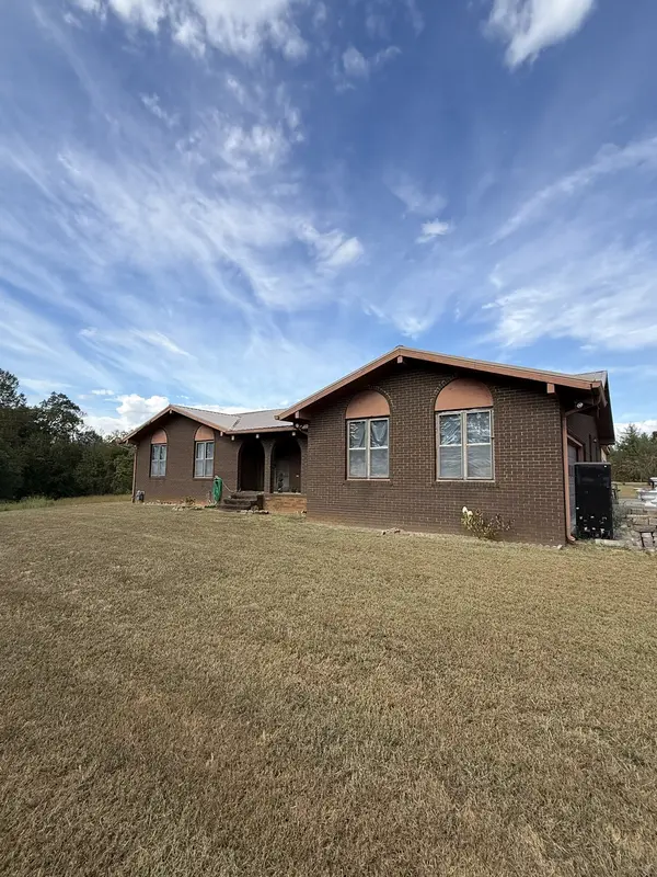 1745 Harrison Ferry Rd, Mcminnville, TN 37110