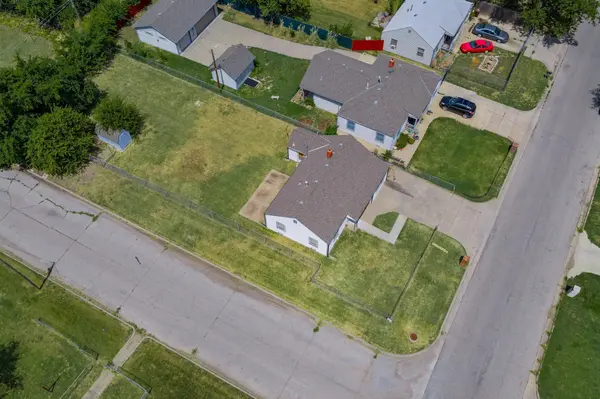 2501 N Piatt Ave, Wichita, KS 67219-4632
