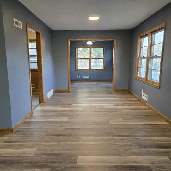 844 E Claflin Ave, Salina, KS 67401
