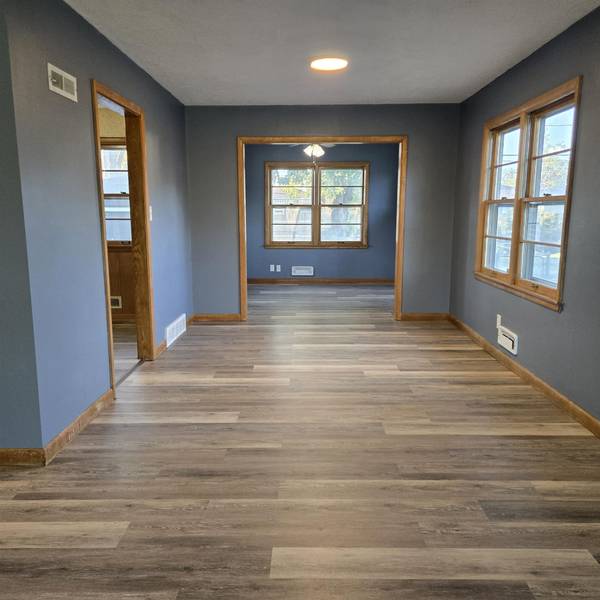 844 E Claflin Ave, Salina, KS 67401