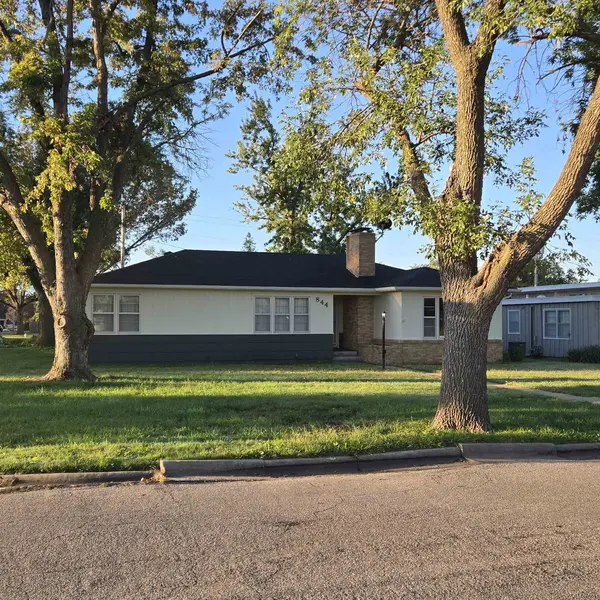 844 E Claflin Ave, Salina, KS 67401