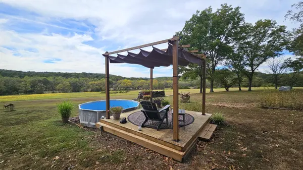 30349 County Road V-234, Drury, MO 65638