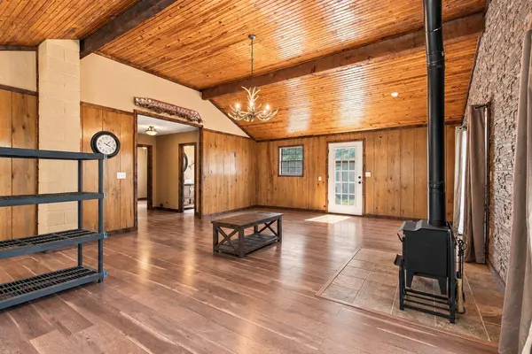 1166 Mills RD, Ozark, MO 65721