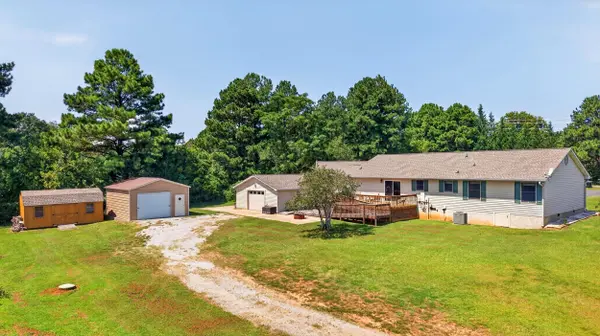 1380 Foster RD, Inman, SC 29349