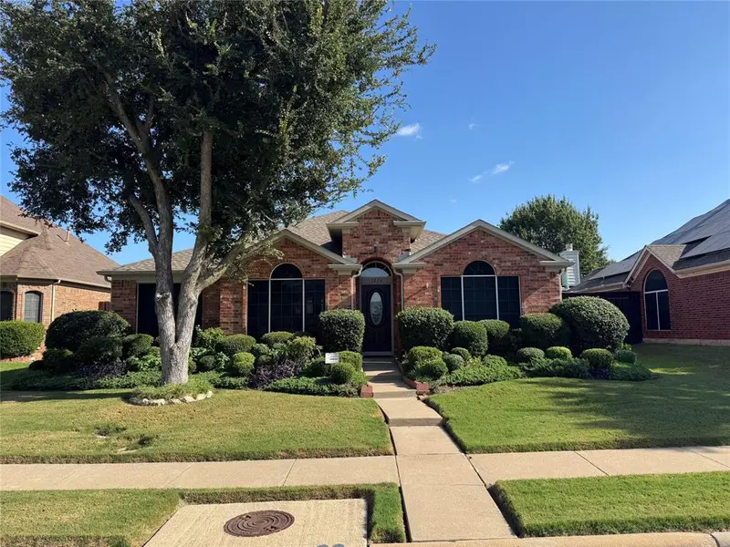 1236 Quaker Lane, Lewisville, TX 75077