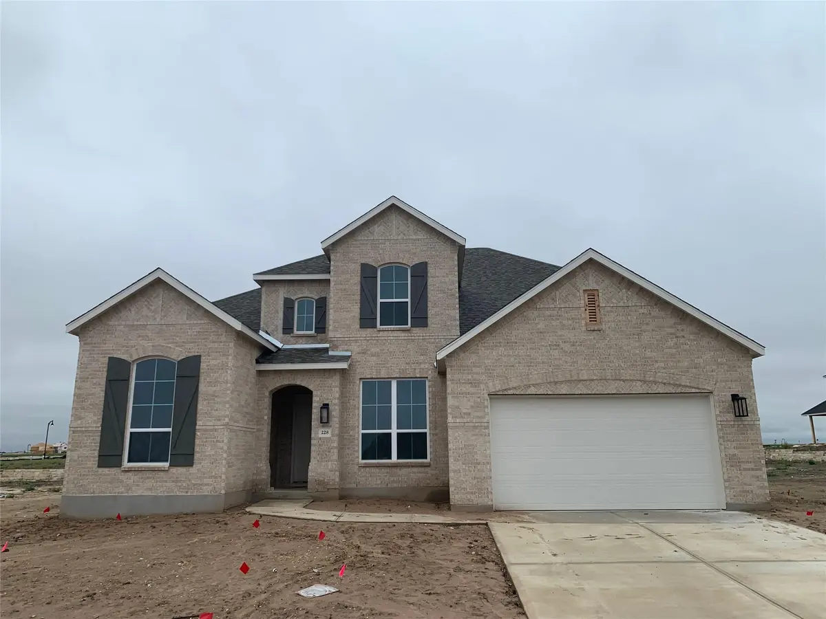 228 Blossom Cottage DR, Hutto, TX 78634