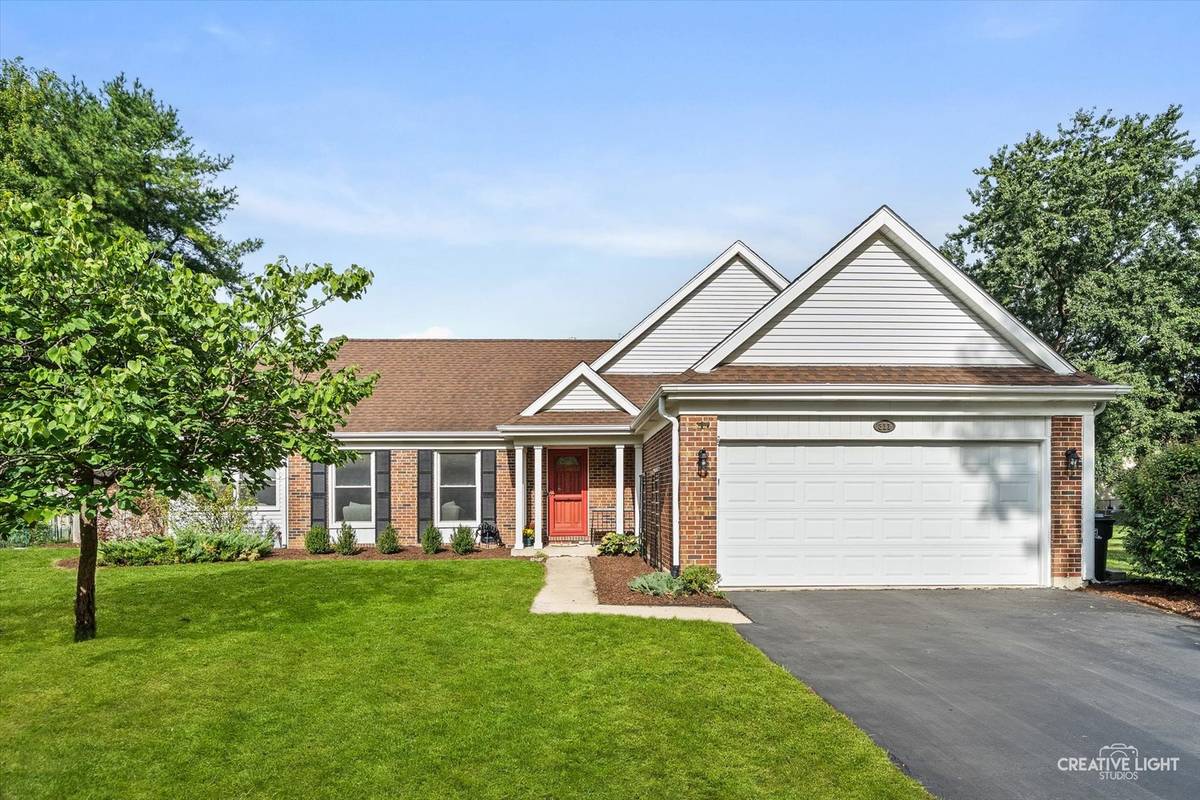 311 Devlin CT, Naperville, IL 60565