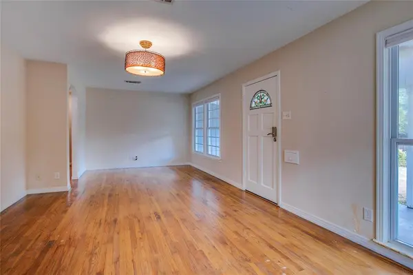 1806 Lakeland Drive, Dallas, TX 75218
