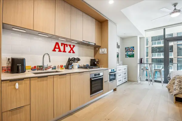 44 East Ave #1806, Austin, TX 78701