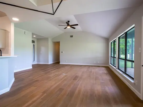416 Spyglass ST, Meadowlakes, TX 78654