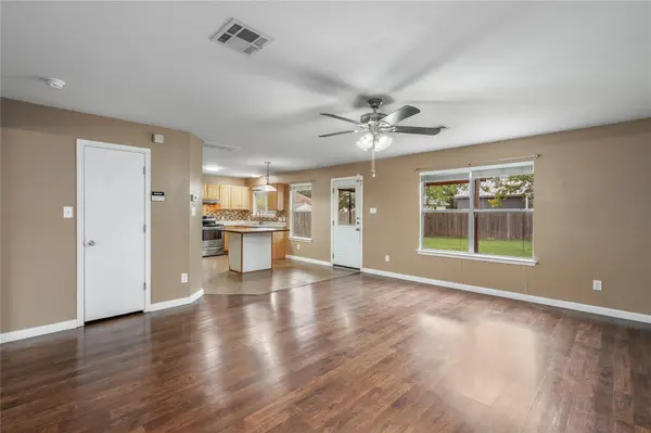2609 Jason DR, Taylor, TX 76574