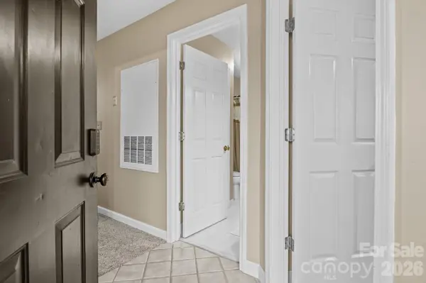 18669 Vineyard Point LN, Cornelius, NC 28031