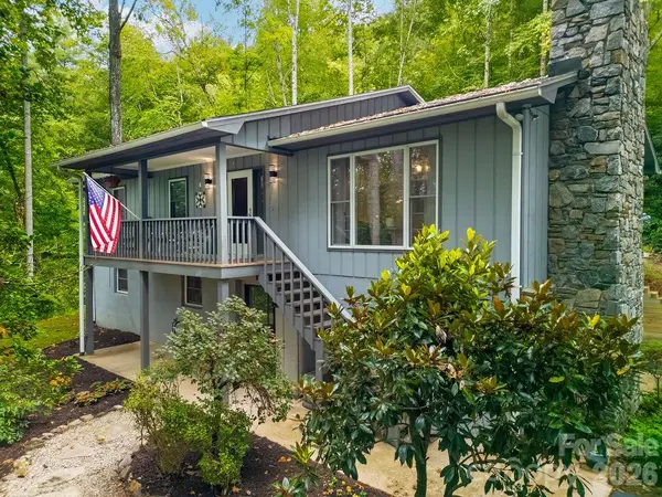 239 Three Mile Knob RD, Pisgah Forest, NC 28768