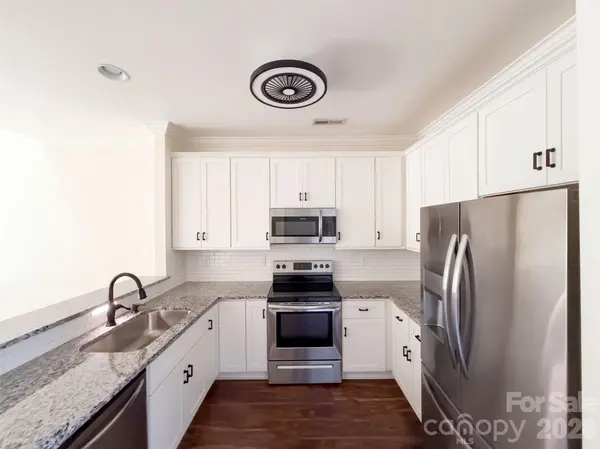 361 Valley Brook LN SE, Concord, NC 28025