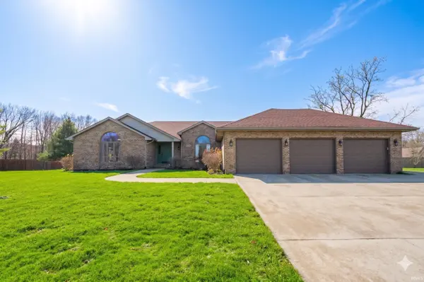 209 N Copperwood CT, Muncie, IN 47304