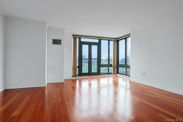 10 City PL #9G, White Plains, NY 10601