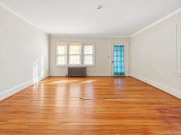 2727 Morgan AVE, Bronx, NY 10469