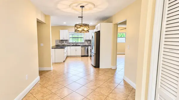 6219 HOLLYWOOD BLVD, Sarasota, FL 34231