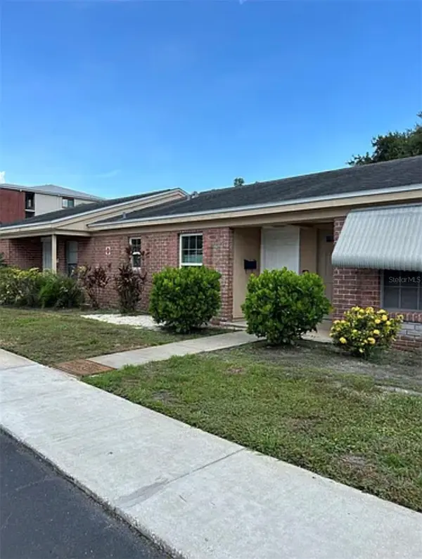 8339 9TH WAY N #8339, St Petersburg, FL 33702