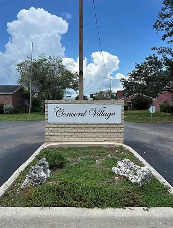 8339 9TH WAY N #8339, St Petersburg, FL 33702