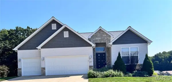 477 Amber Lake CT, Imperial, MO 63052