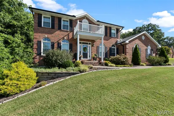 1554 Greenbrier ST, Cape Girardeau, MO 63701
