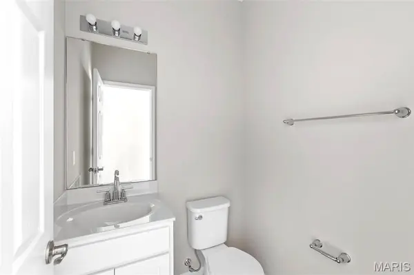 2 Hermitage II at Regal Pines Enclave, Ellisville, MO 63021