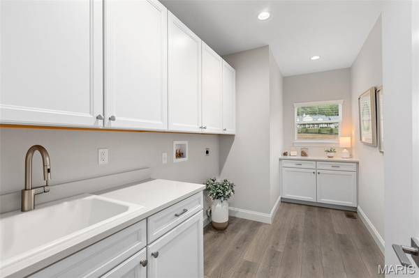 2 Pin Oak at Regal Pines Enclave, Ellisville, MO 63021