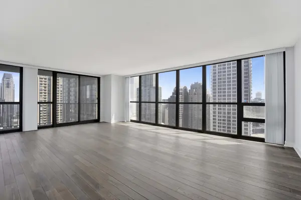 10 E ONTARIO ST #4108, Chicago, IL 60611