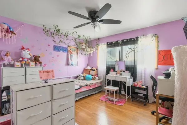 2501 N Mont Clare AVE, Chicago, IL 60707