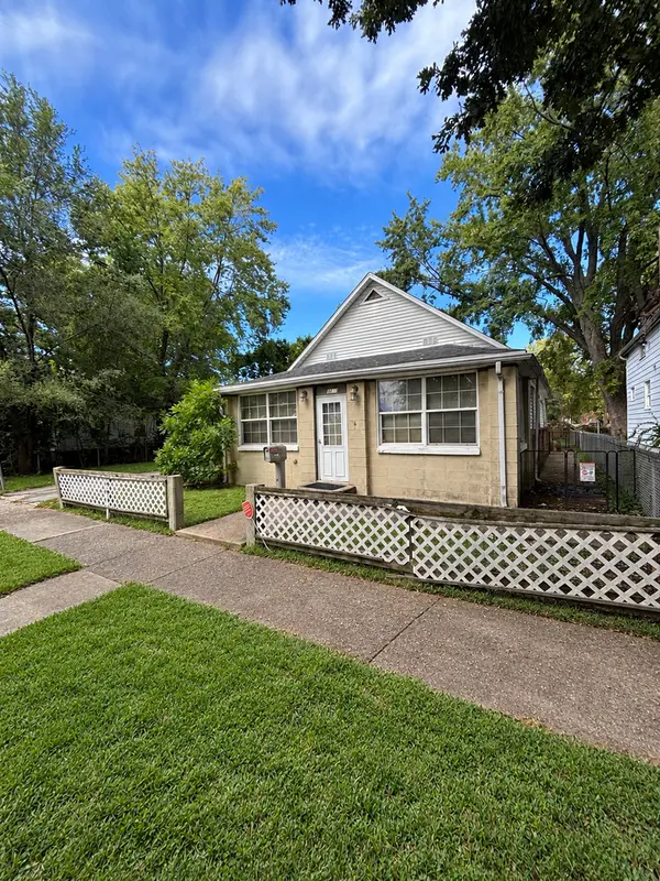 1210 W Church ST, Urbana, IL 61801