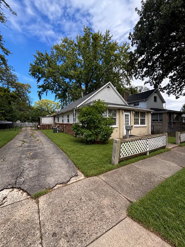 1210 W Church ST, Urbana, IL 61801