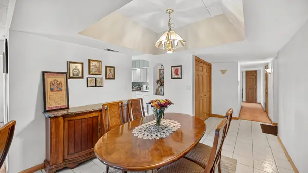 18216 Lange ST #1A, Lansing, IL 60438